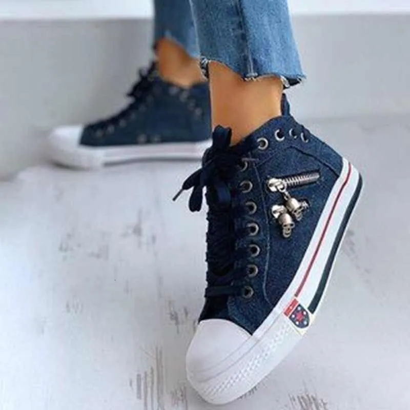 2024 Diseñador de gran tamaño de tamaño y otoñal Denim High Top Canvas para telas para estudiantes para mujeres zapatos planos d