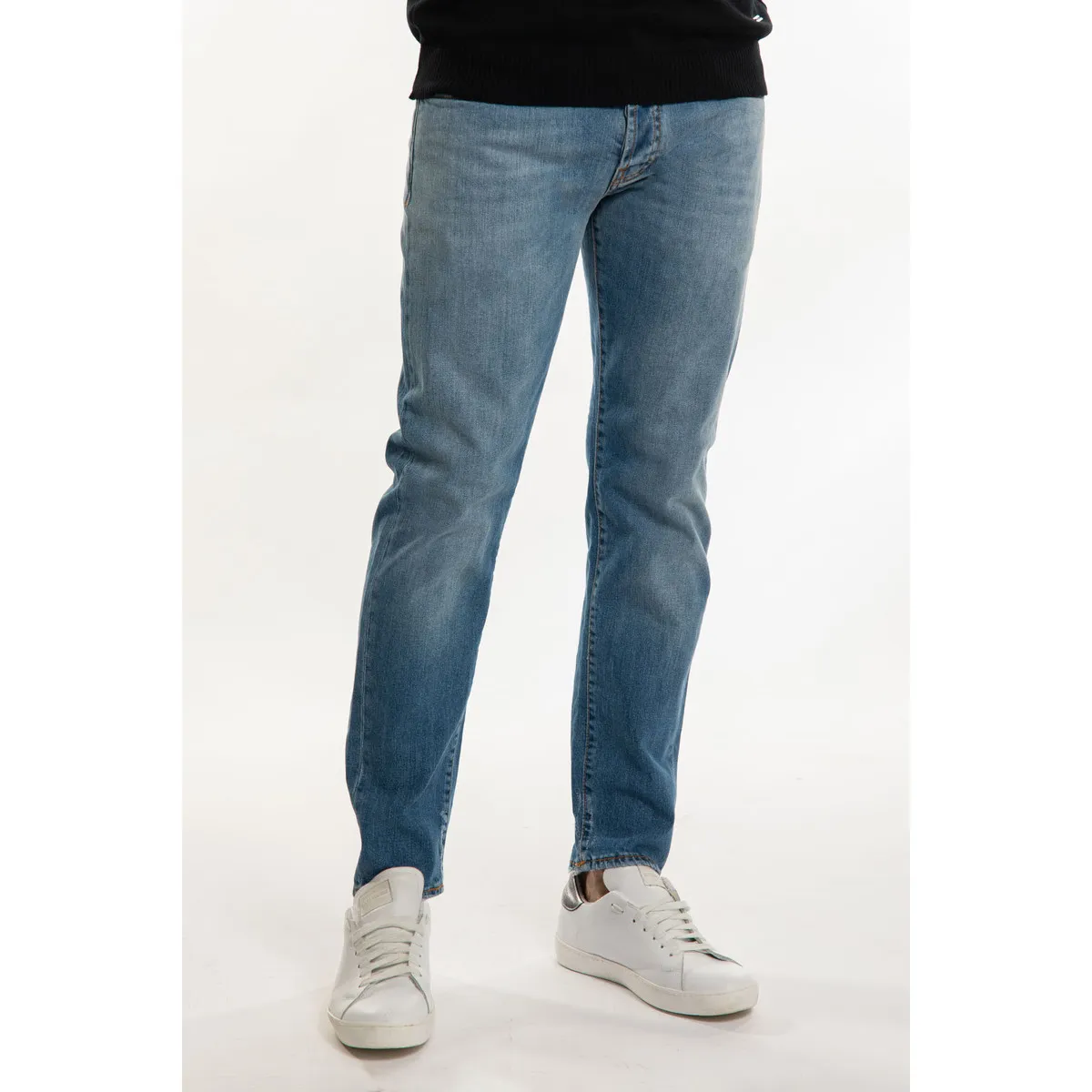 83349 | Essential