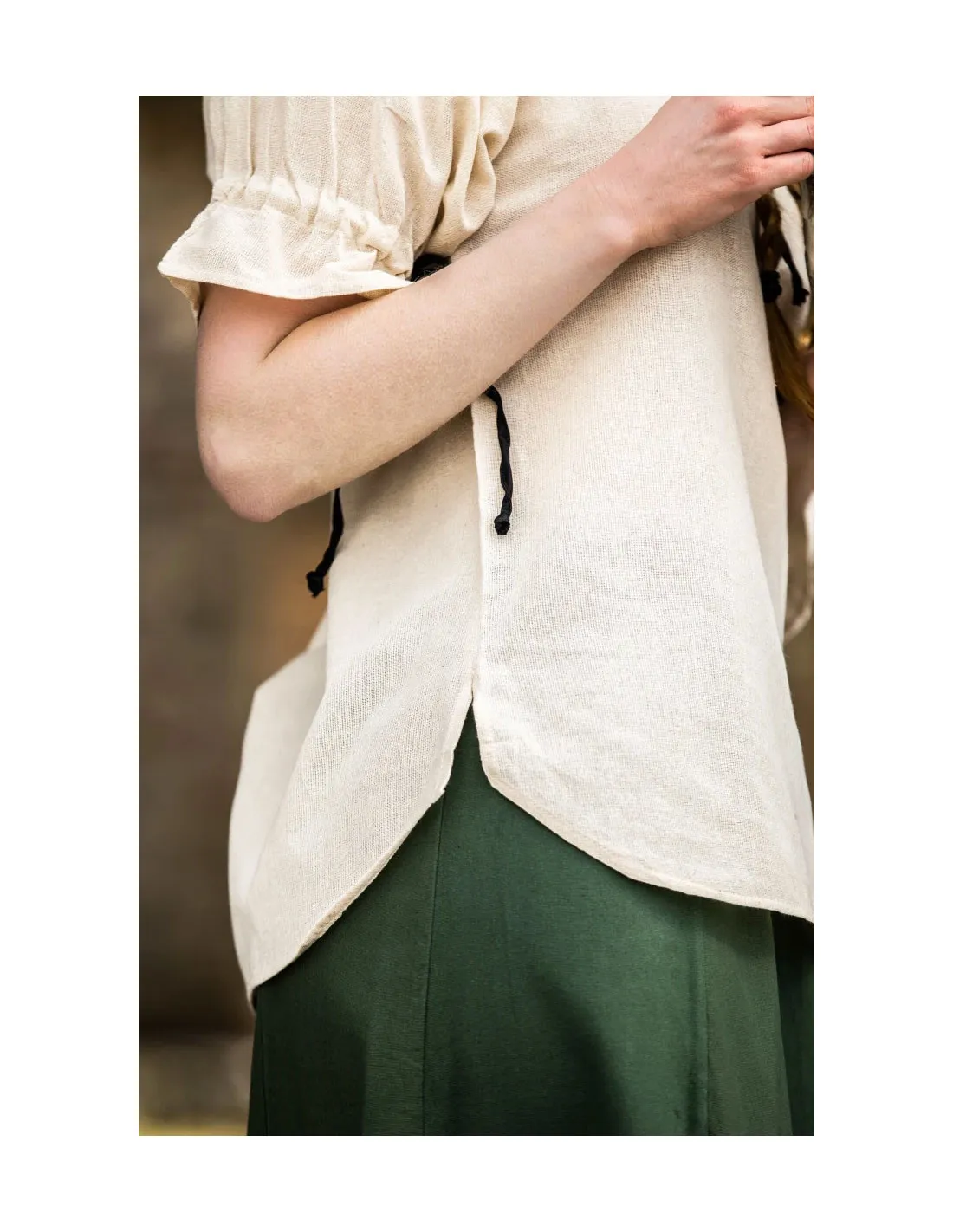 Blusa medieval modelo Amelia, blanco natural