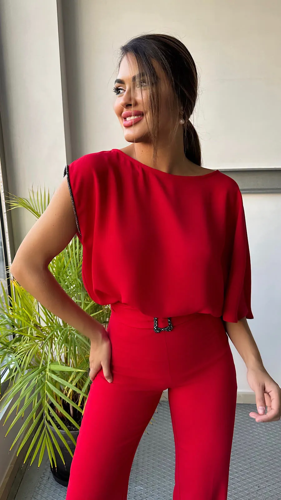 Blusa Roja Asimétrica (Se Vende En Conjunto)