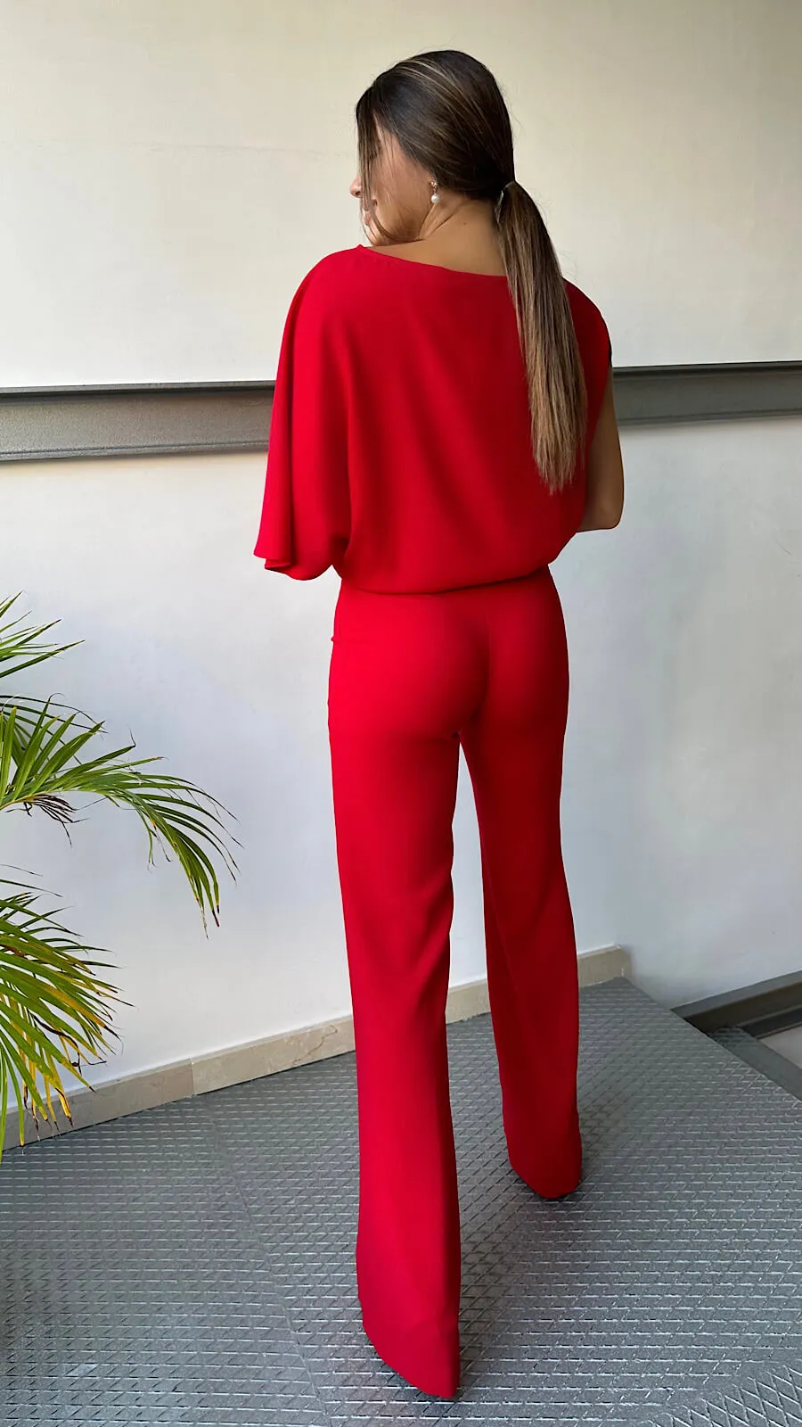 Blusa Roja Asimétrica (Se Vende En Conjunto)