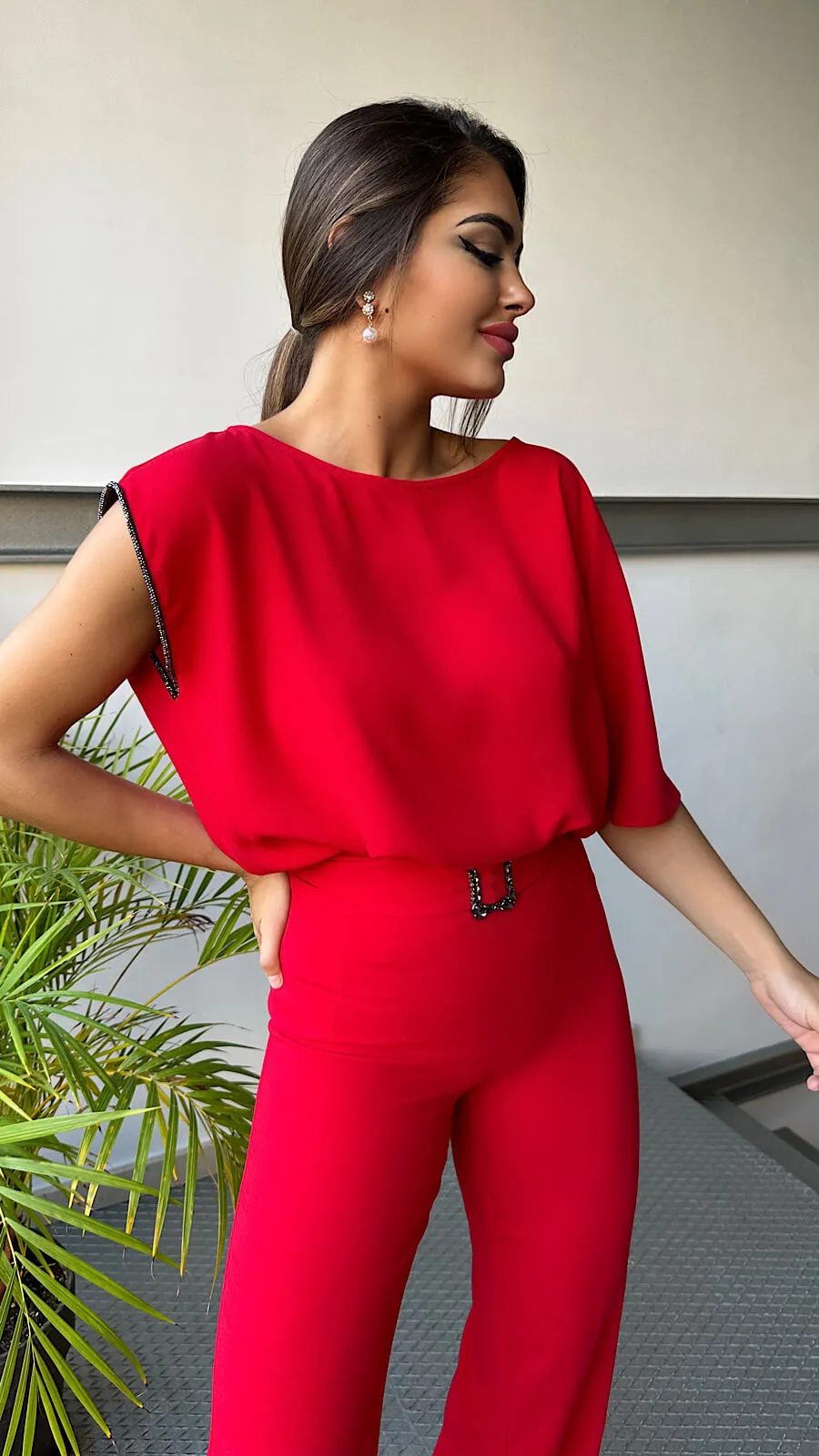 Blusa Roja Asimétrica (Se Vende En Conjunto)