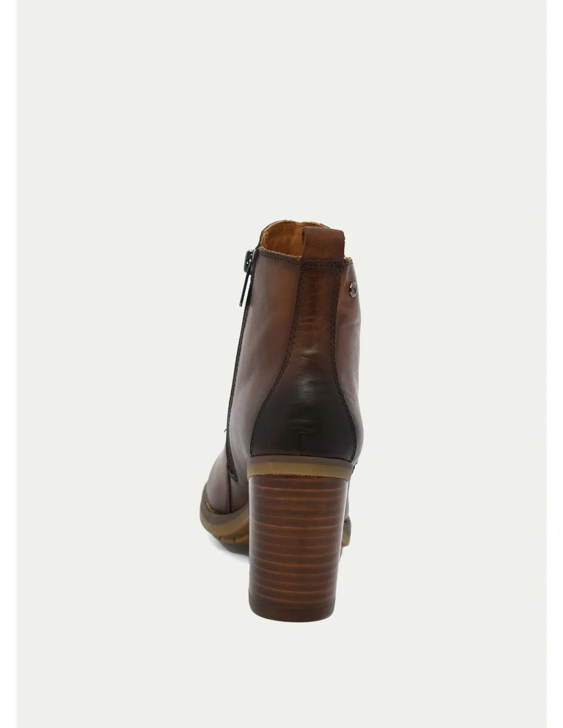 BOTAS Y BOTINES PIKOLINOS 8594 CUERO 