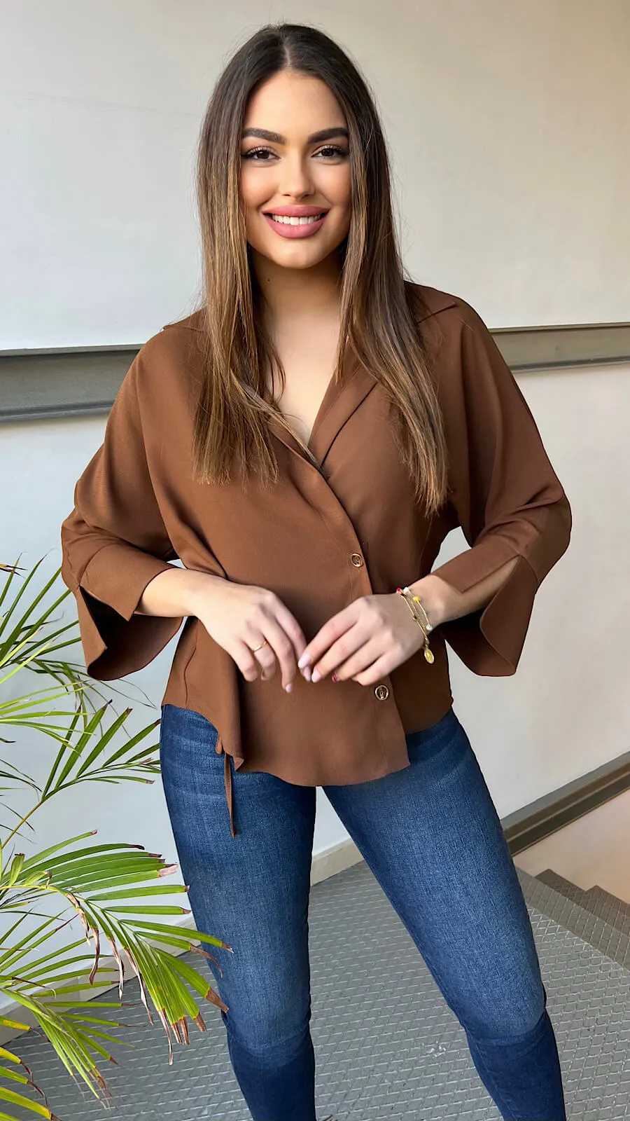 Camisa Francesa Botones Coffee