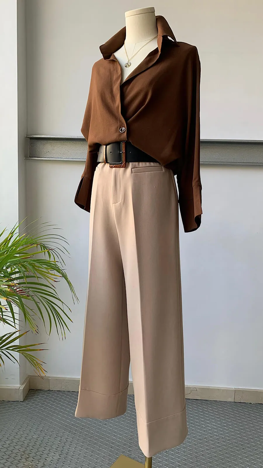 Camisa Francesa Botones Coffee