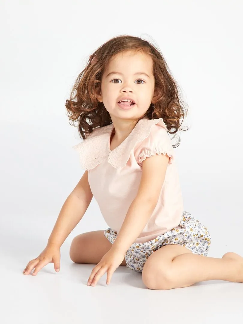 CAMISETA CON CUELLO BEBé  ROSA