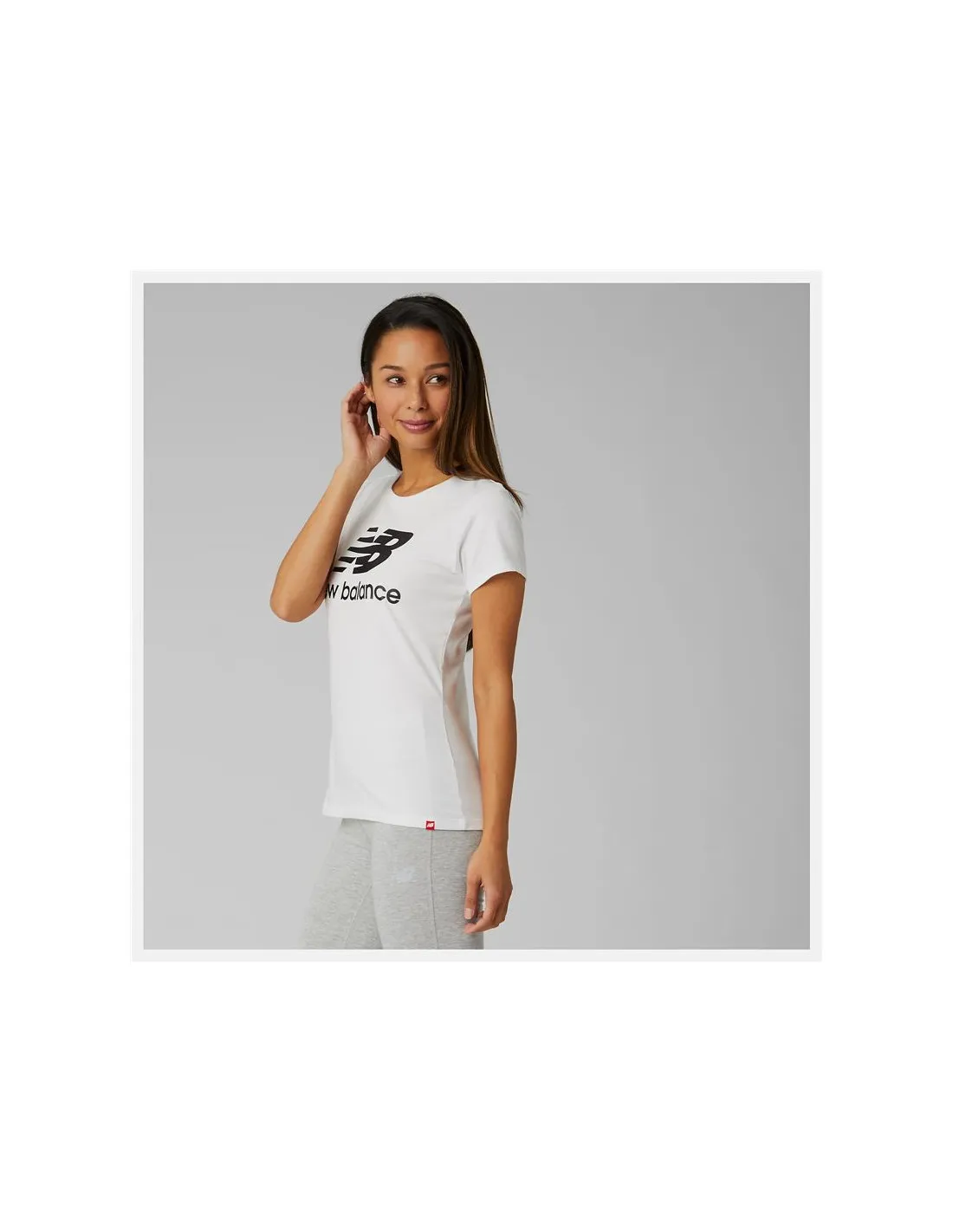 Camiseta New Balance Essentials Stacked Mujer