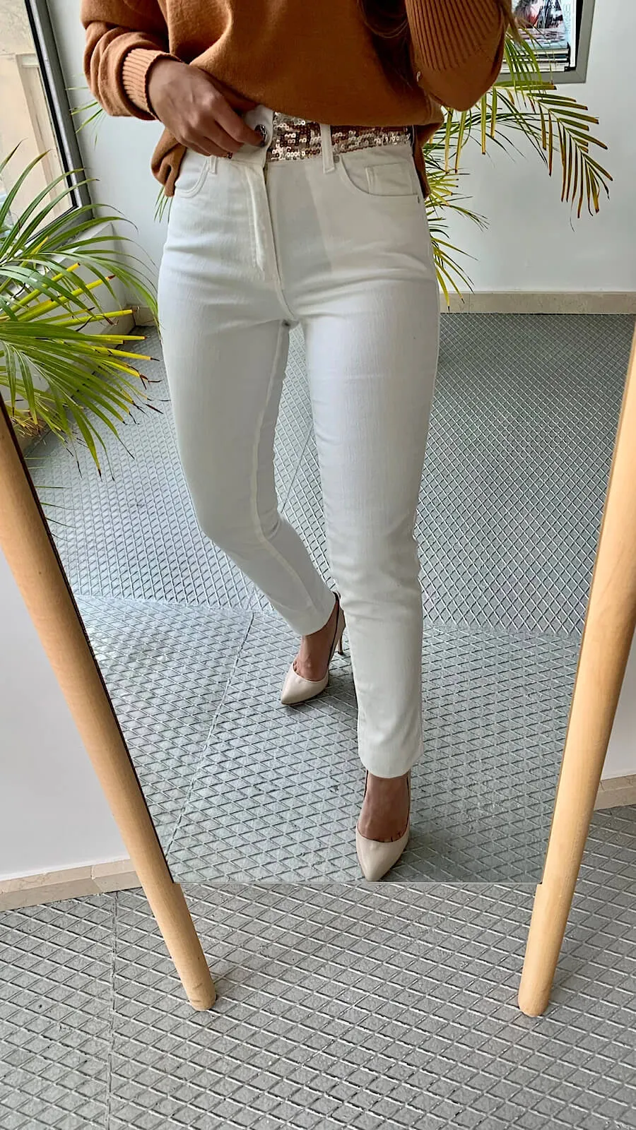 Chaqueta Vaquera Blanca Detalles Joya