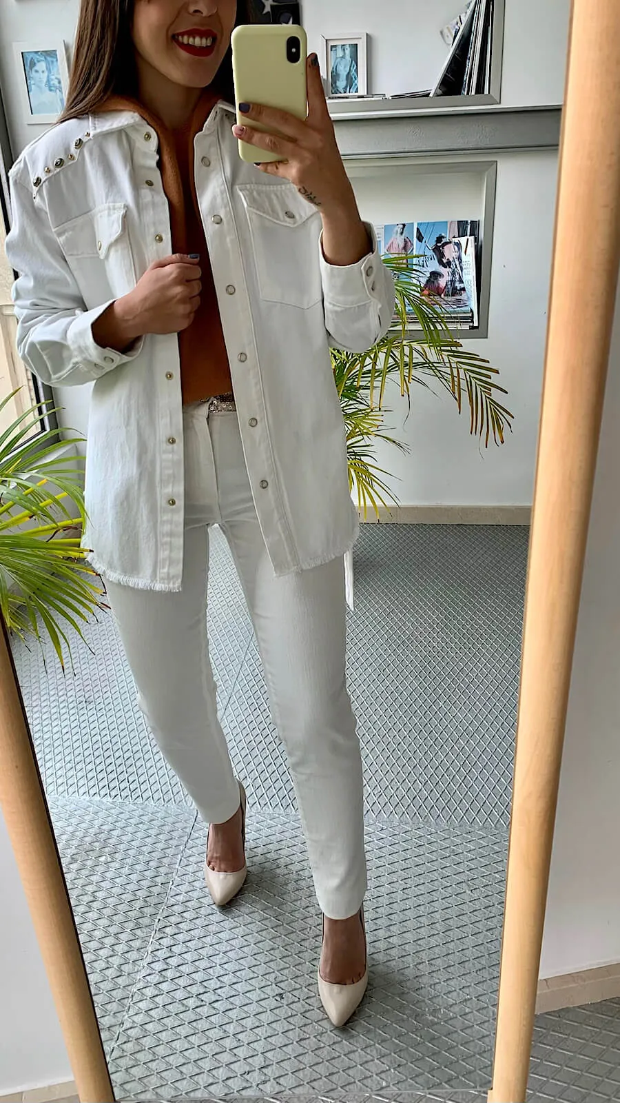 Chaqueta Vaquera Blanca Detalles Joya