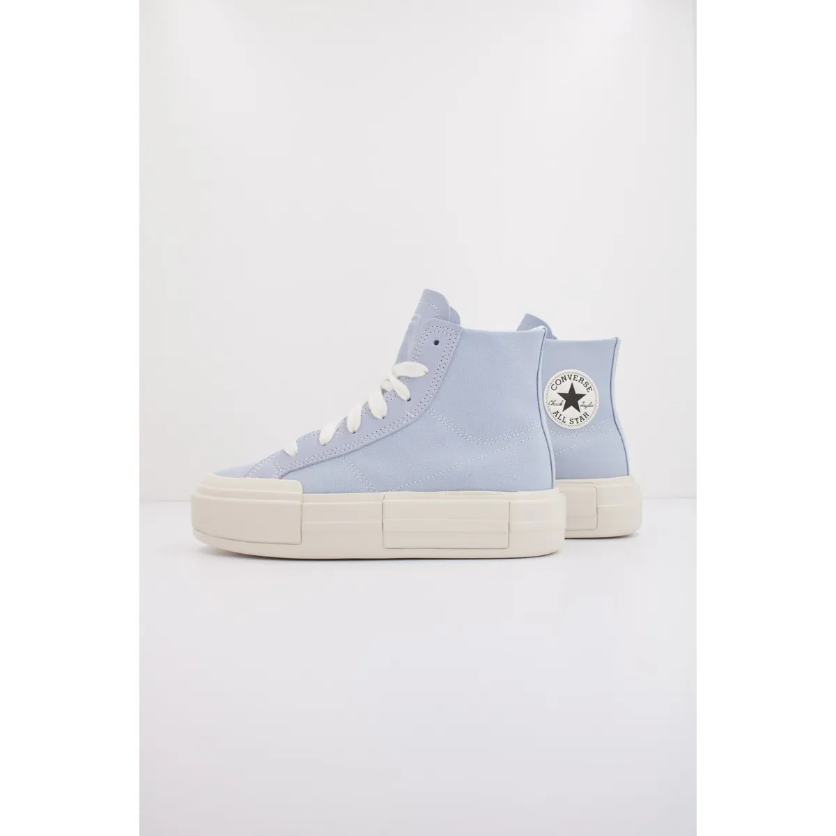 CHUCK TAYLOR ALL STAR CRUISE HI