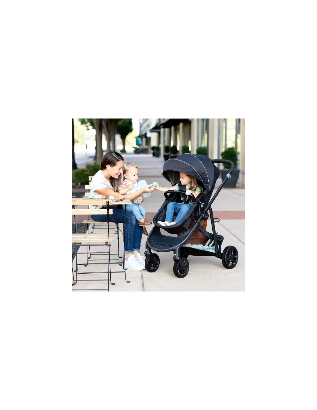 Coche de bebé dos piezas Transform 2 en 1 negro de Baby Graco