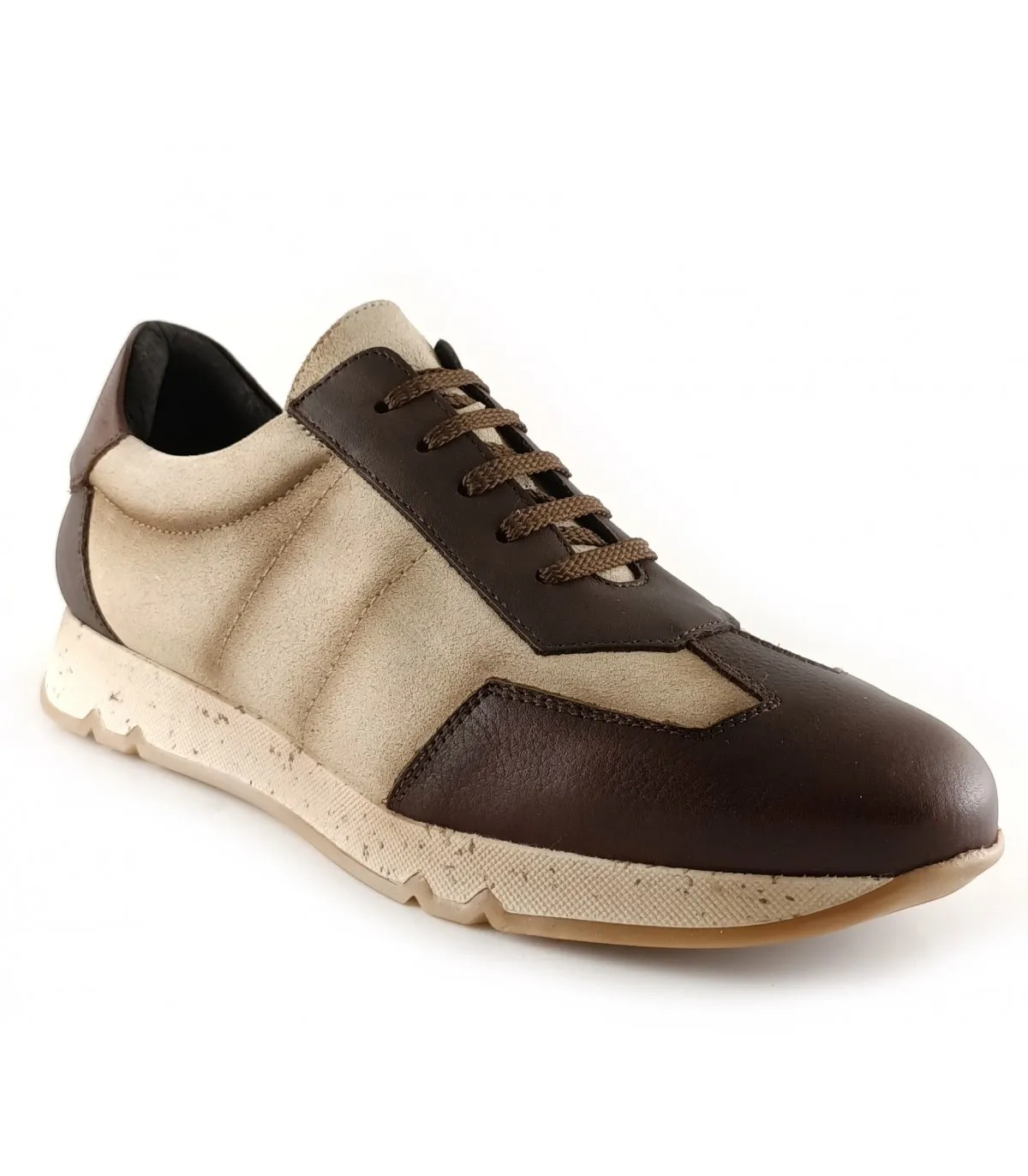 Deportivo combinado en cuero y beige
