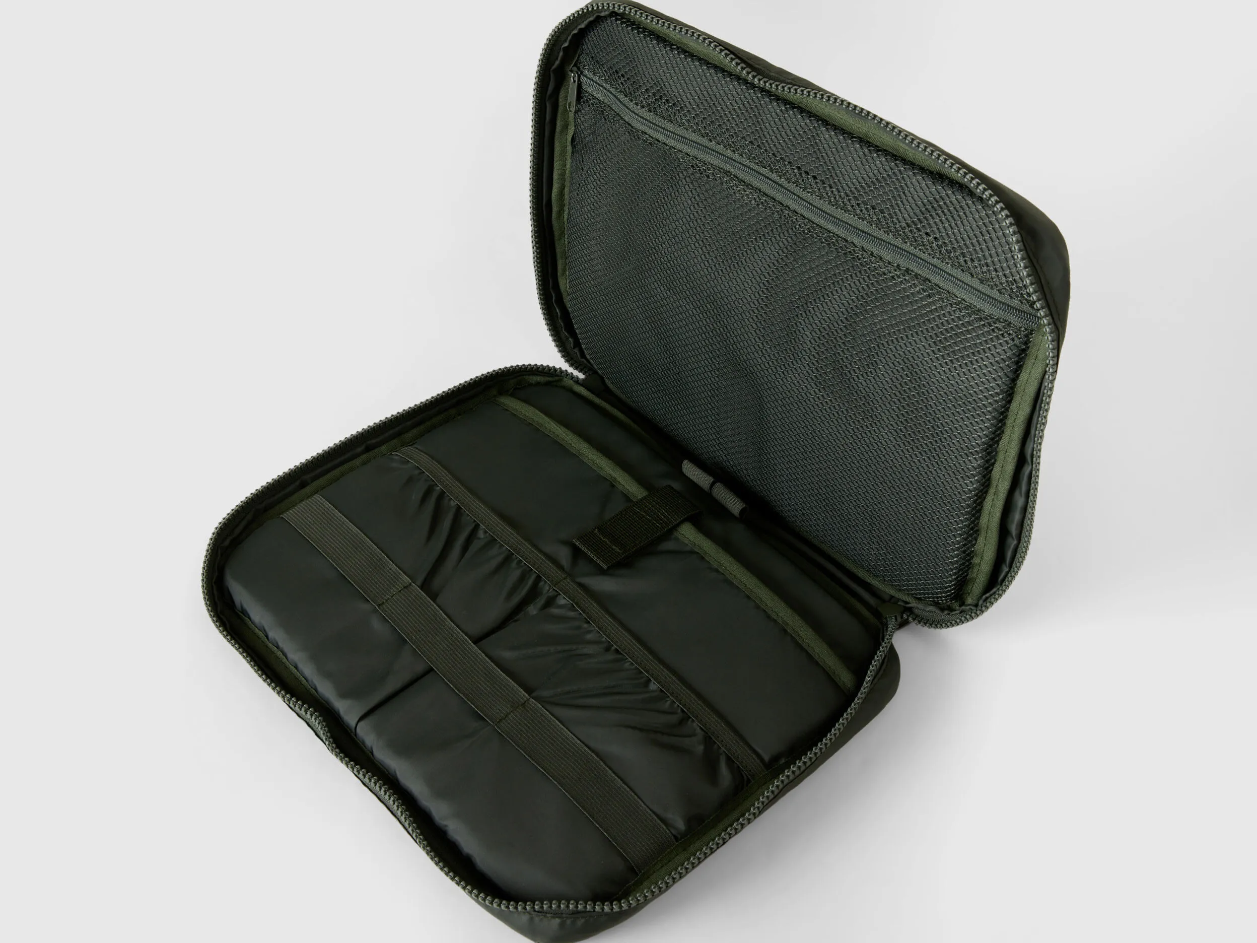 Funda para tablet y accesorios