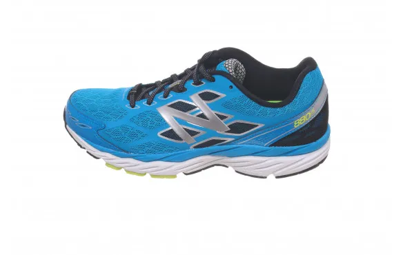 NEW BALANCE M880v5