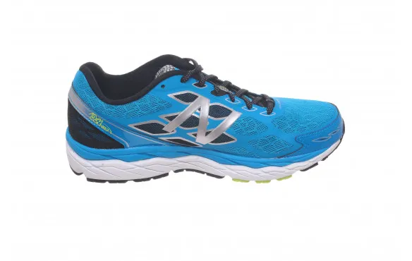 NEW BALANCE M880v5