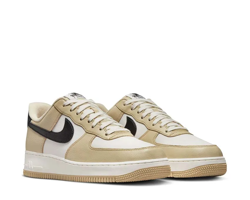 Nike Air Force 1 07 LX