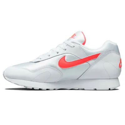 Nike Outburst