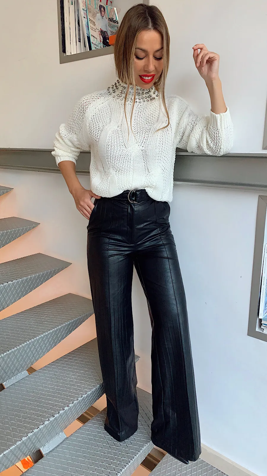 Pantalón Palazzo Plisado Negro Efecto Piel
