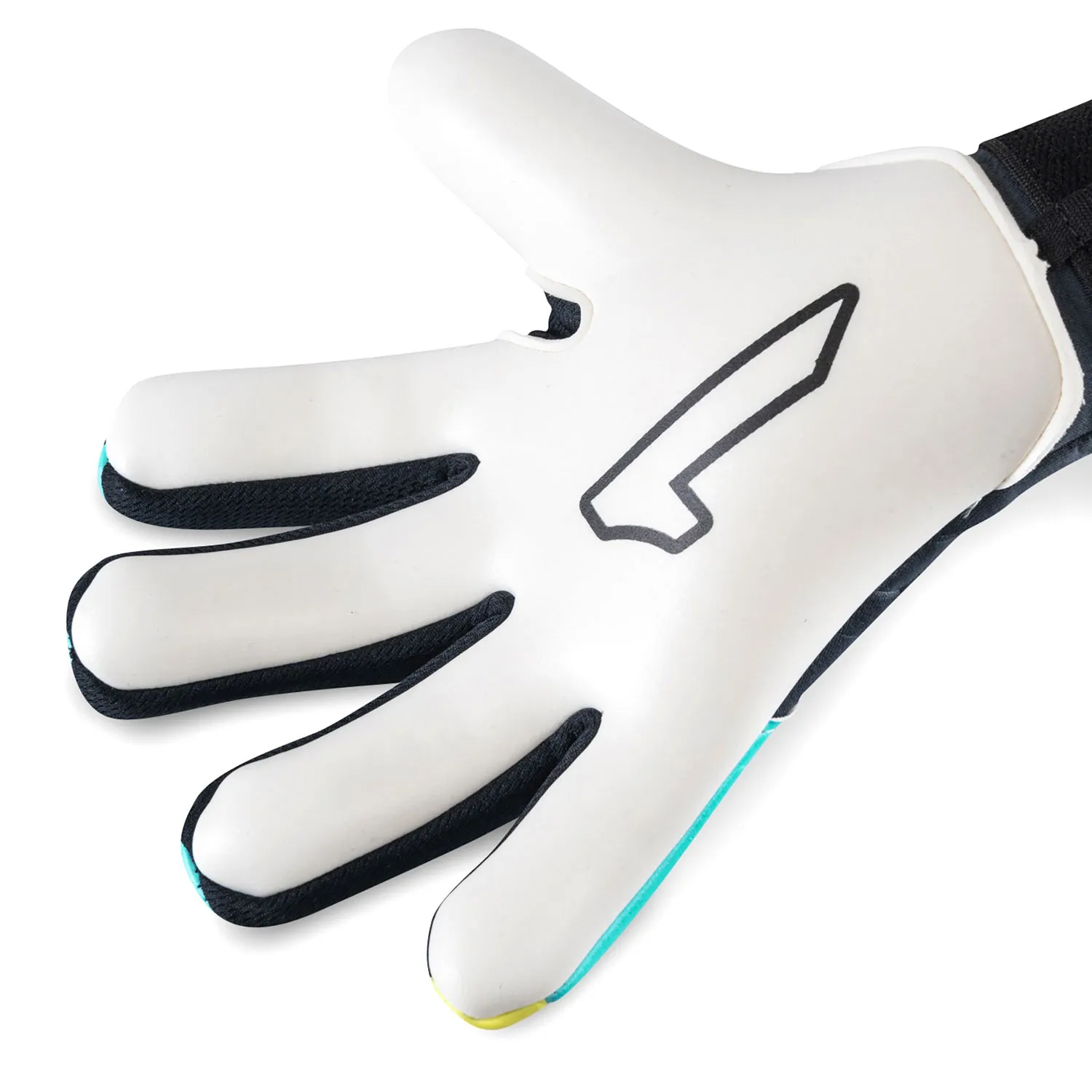 Rinat NKAM niño Semi
