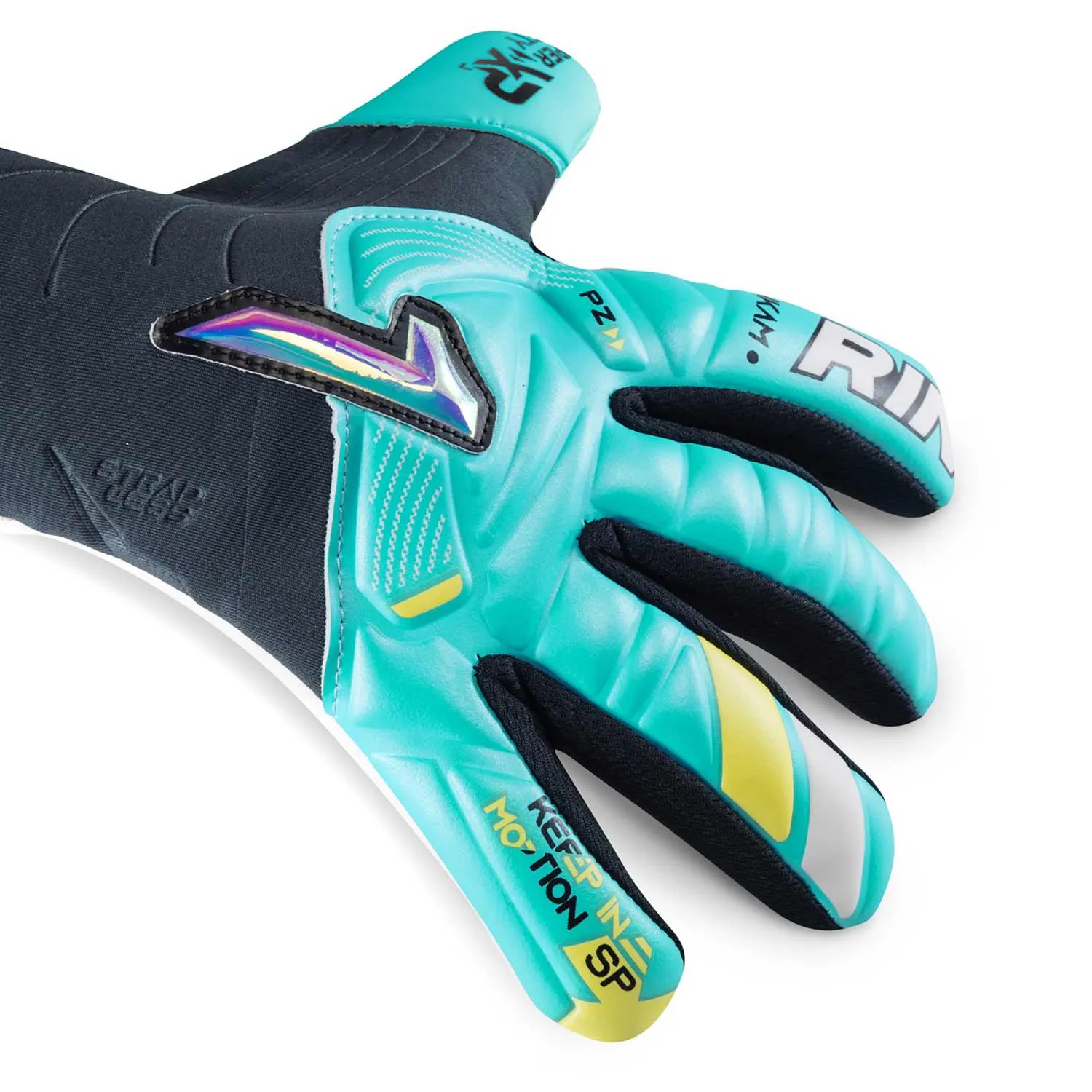 Rinat NKAM niño Semi