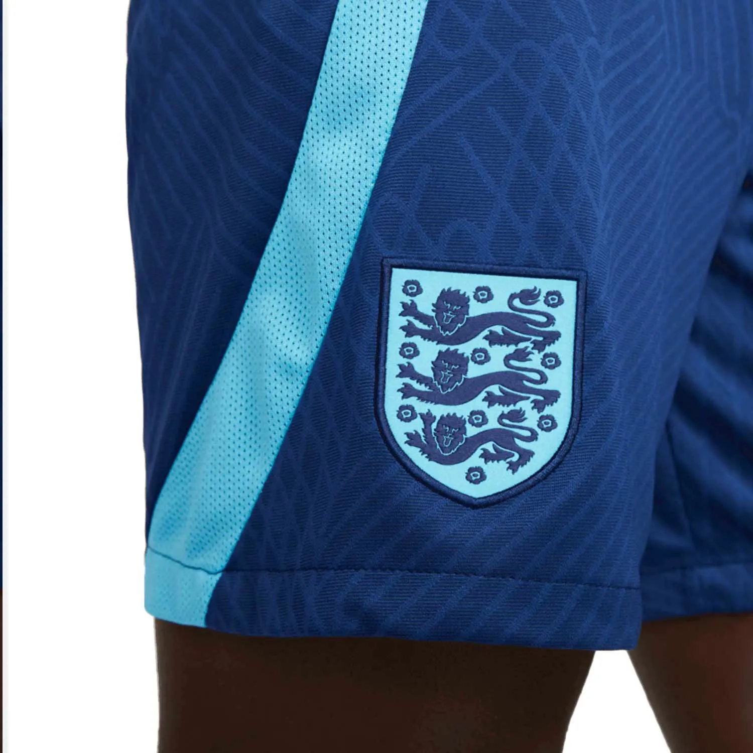 SHORT NIKE INGLATERRA ENTRENAMIENTO DRIFIT STRIKE