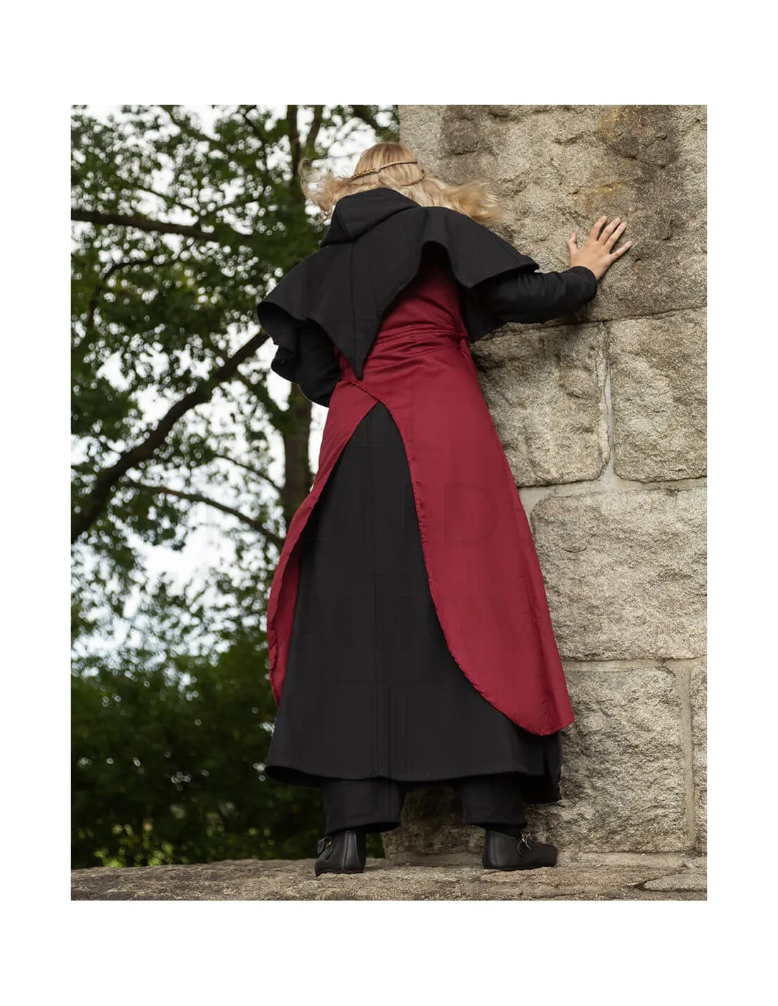 Sobrevesta medieval mujer modelo Vysera, burdeos