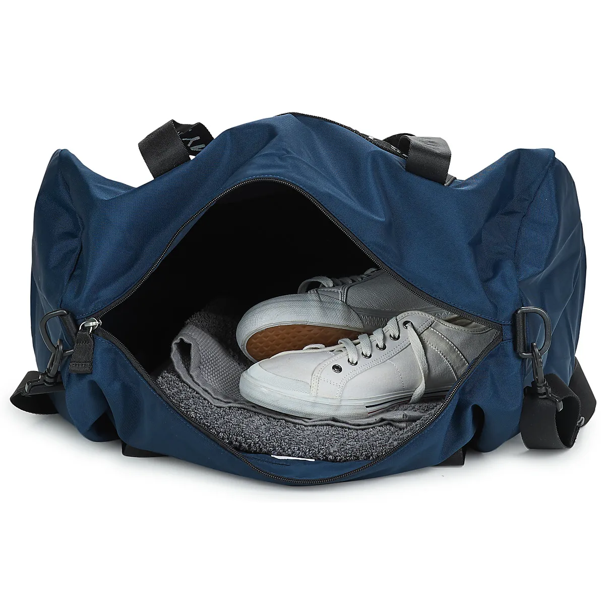 TJM ESSENTIAL DUFFLE