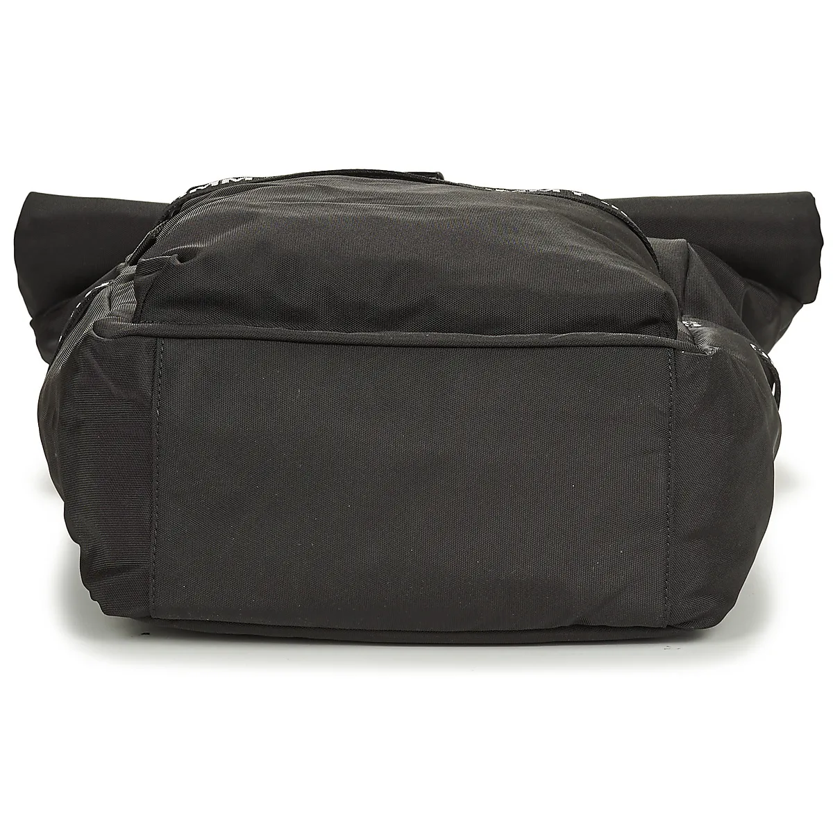 TJM ESSENTIAL ROLLTOP BP