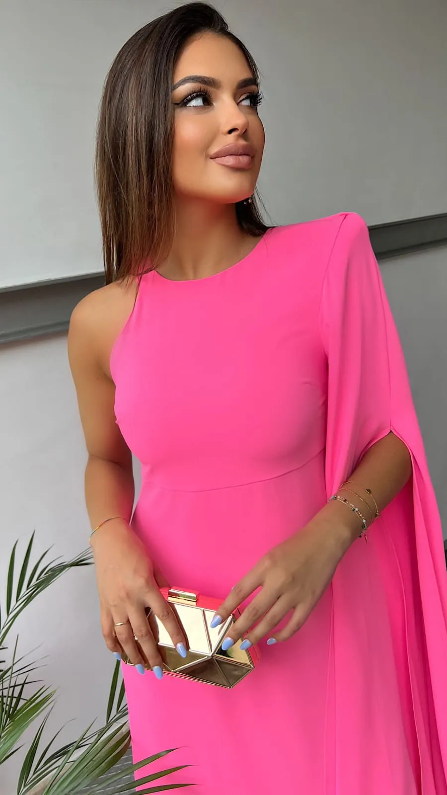 Vestido Fresa Capa Luxury