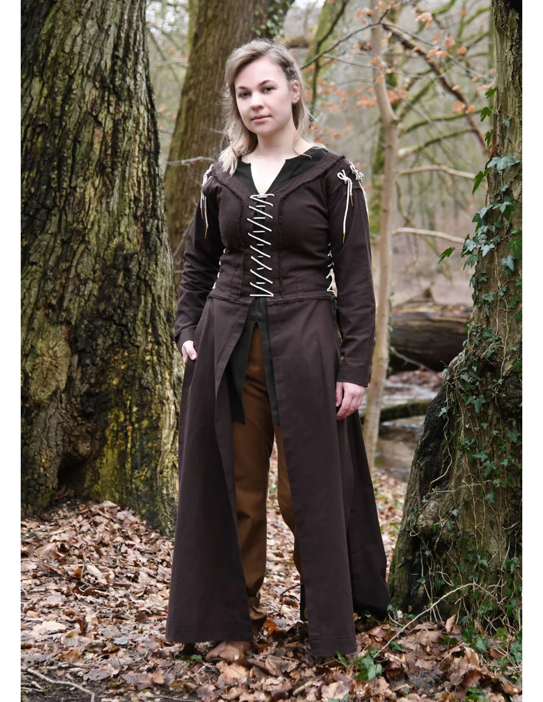 Vestido Medieval Marit con Cordón, marrón