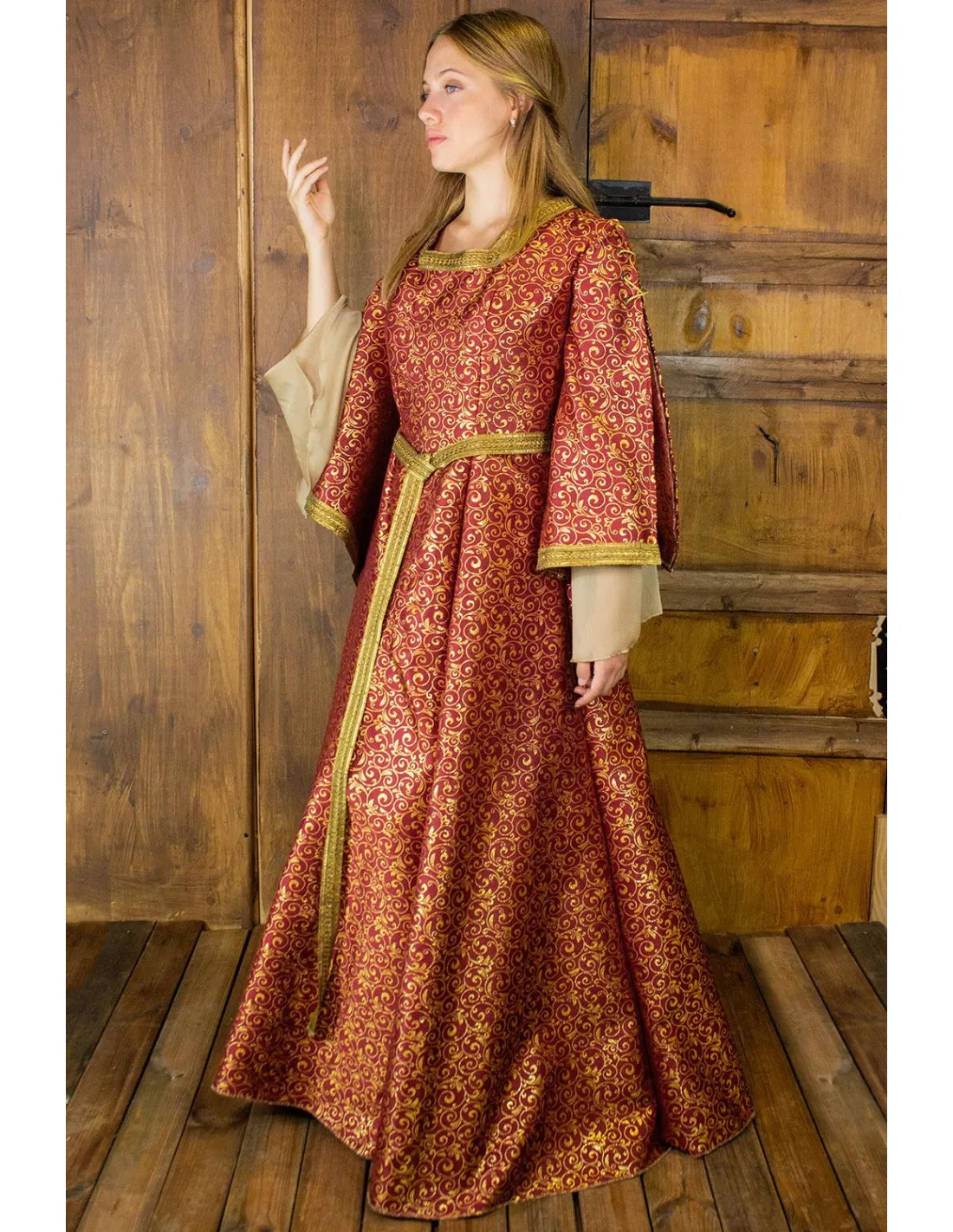 VESTIDO MEDIEVAL NOBLE AQUITANIA  ROJO