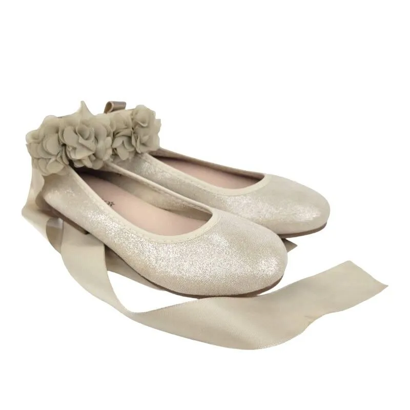 Zapatos Comunion Niña Beige Modelo Bailarina