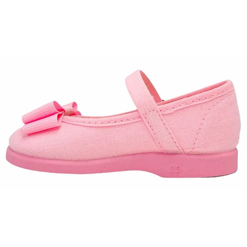 Zapatos de niña con lazo