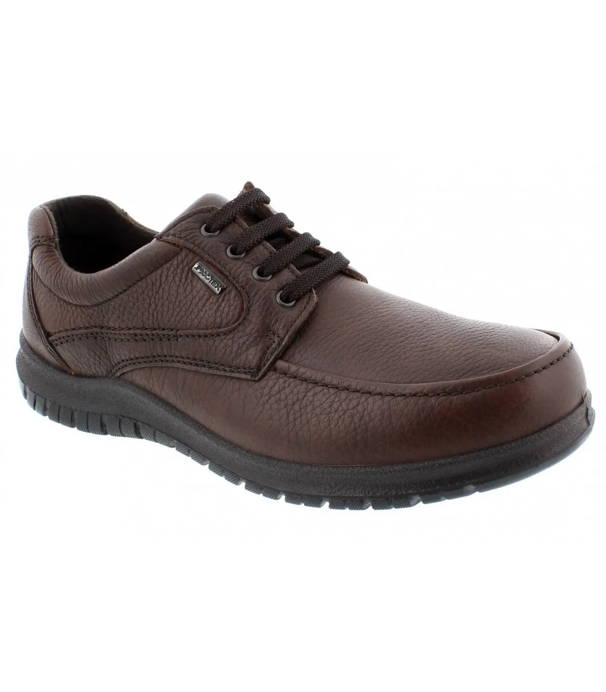 Zapatos en color marrón con cordones