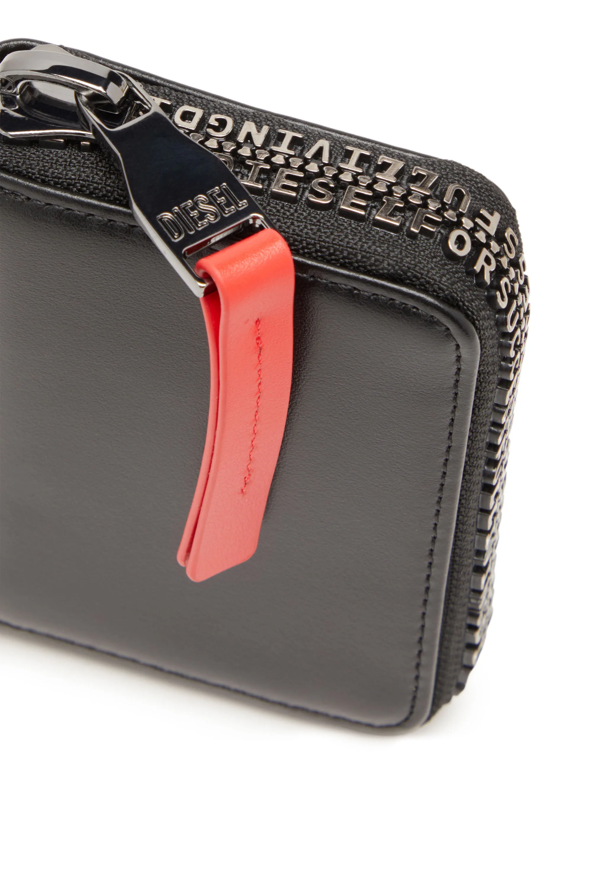 ZIPD KEY HOLDER 6
